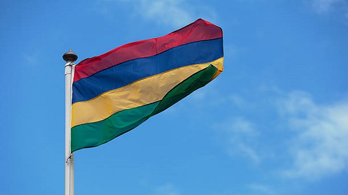 un drapeau mauricien - déclaration fiscale - activsolutions